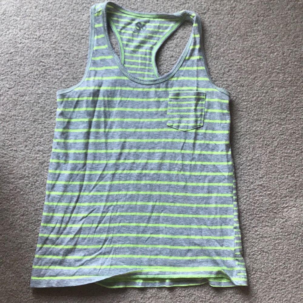 Selling for a friend, clearing out her closet.